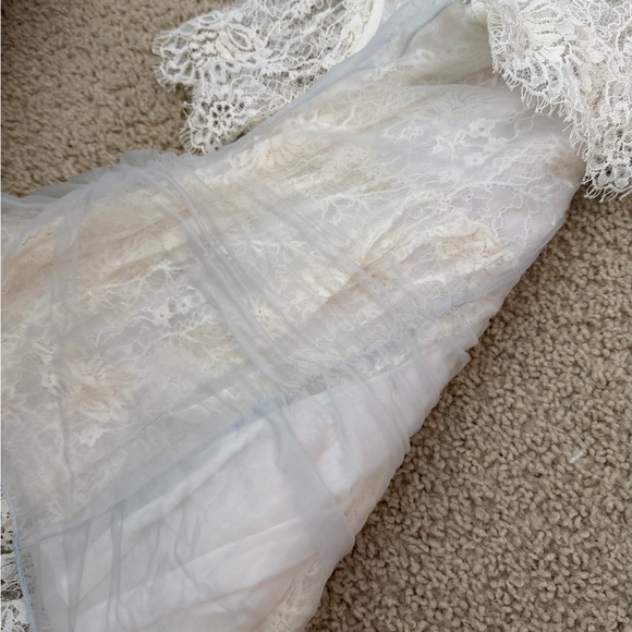 Acne Studios bow blouse with lace details runway - Picture 5 of 6